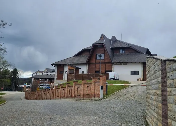 アパート Curcic ヴルドニーク