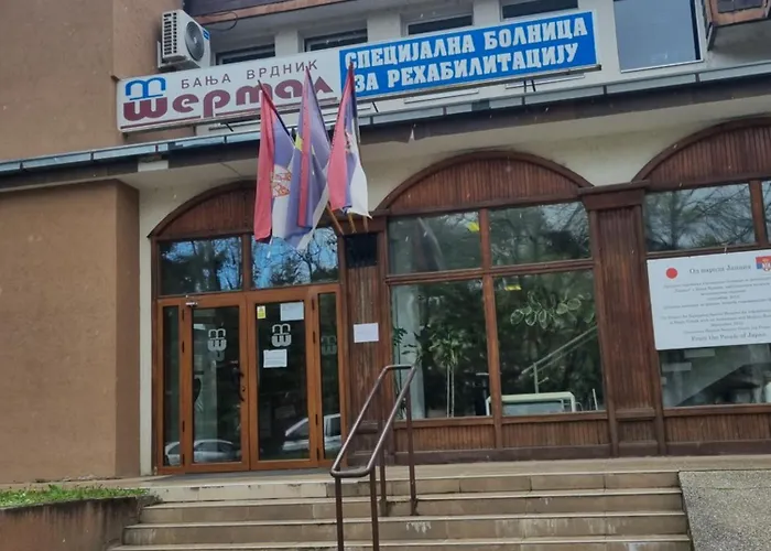 Curcic アパート *